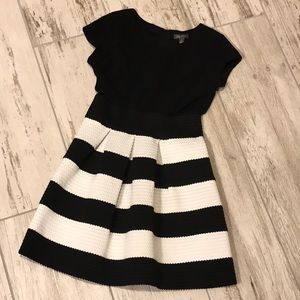 Lily Rose size 10 black and white dress